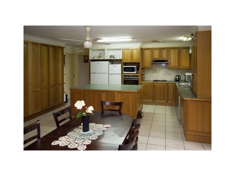 6 Callemondah Close, Narrawallee NSW 2539