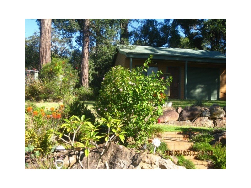6 Callemondah Close, Narrawallee NSW 2539