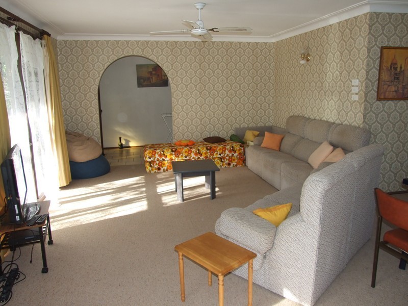 16 Boag Street, Mollymook NSW 2539