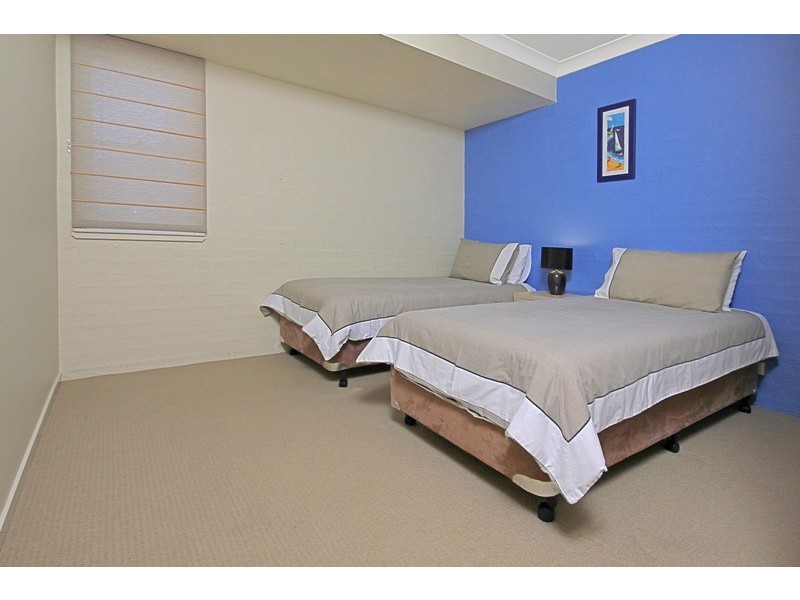 1/1 Golf Avenue, Mollymook Beach NSW 2539