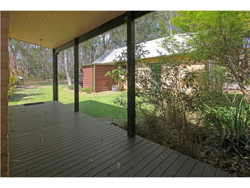 10 Rosemary Ave, Bawley Point NSW 2539