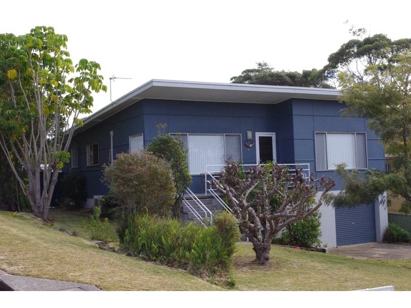 11 Ingold Avenue, Mollymook Beach NSW 2539
