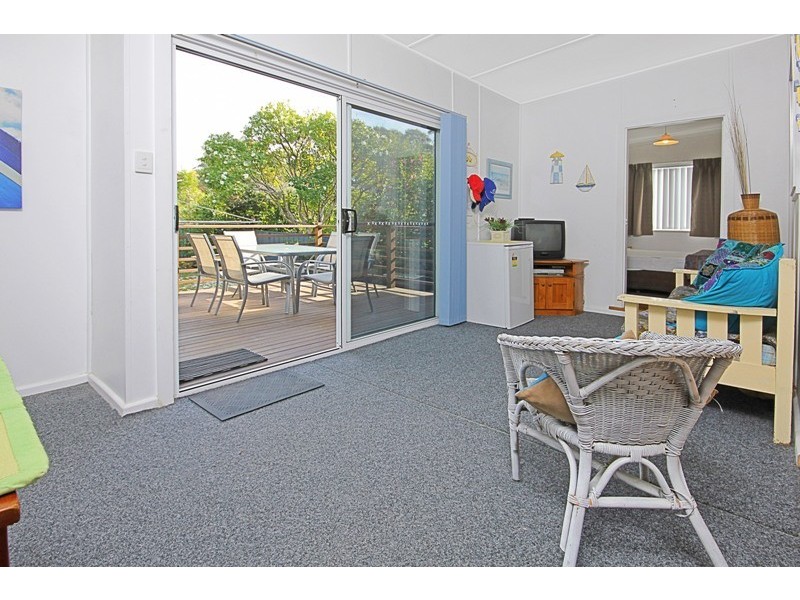 11 Ingold Avenue, Mollymook Beach NSW 2539