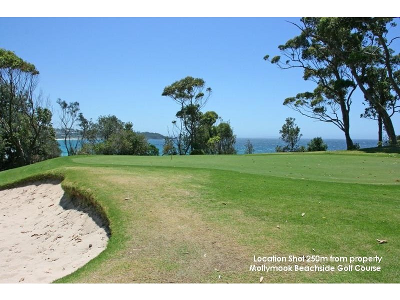 11 Ingold Avenue, Mollymook Beach NSW 2539