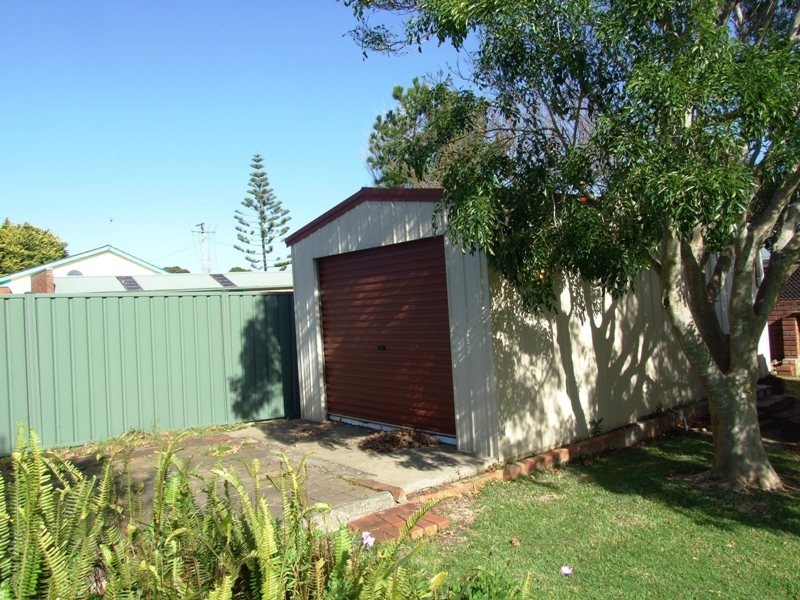 20 Powell Avenue, Ulladulla NSW 2539