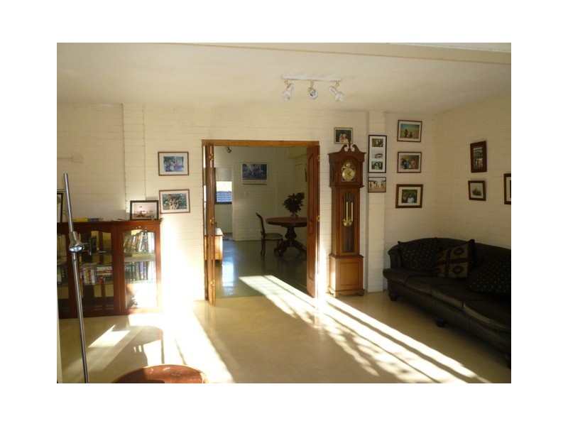 104 Mitchell Parade, Mollymook Beach NSW 2539