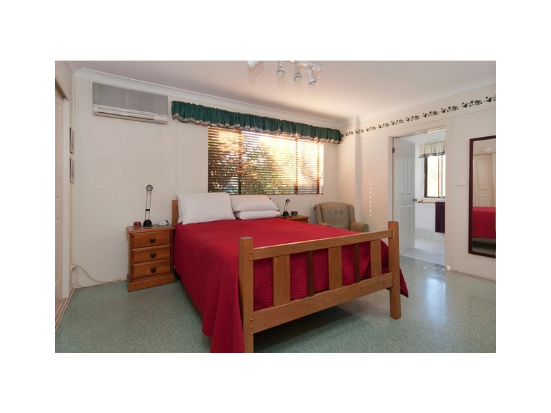 104 Mitchell Parade, Mollymook Beach NSW 2539