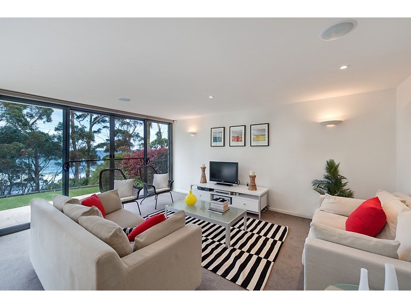 31 Riversdale Avenue, Mollymook NSW 2539