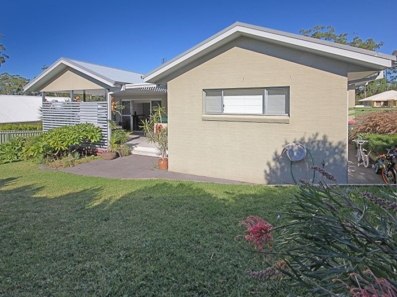 14 Yarrawonga Drive, Mollymook NSW 2539