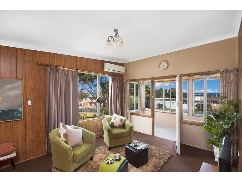 21 Highview Drive, Dolphin Point NSW 2539