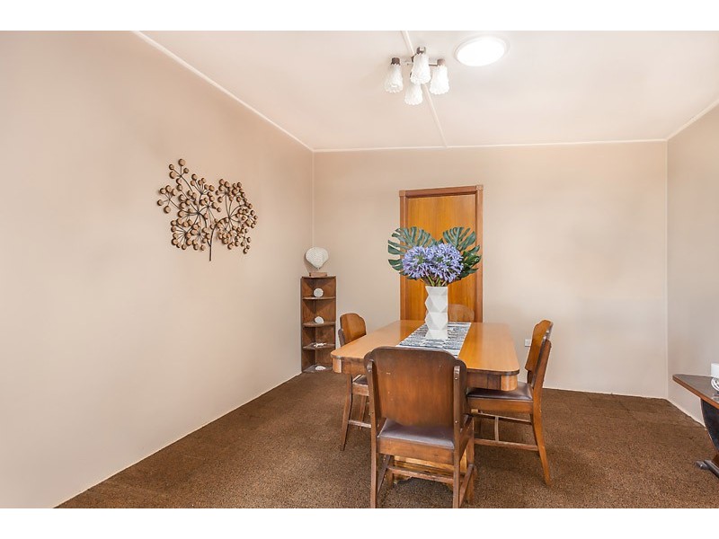 21 Highview Drive, Dolphin Point NSW 2539