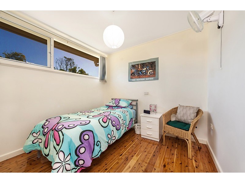 19 Seaside Parade, Dolphin Point NSW 2539