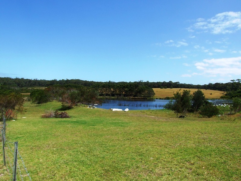 17 Bada Crescent, Dolphin Point NSW 2539