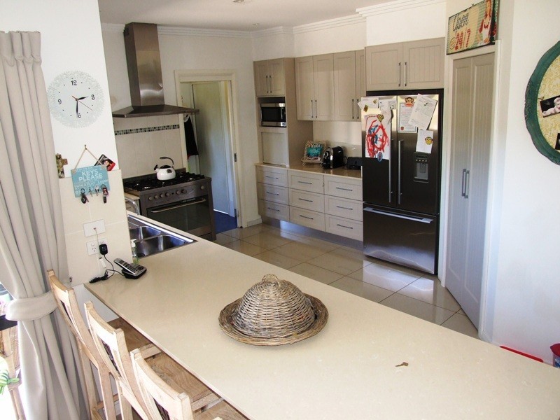 17 Bada Crescent, Dolphin Point NSW 2539