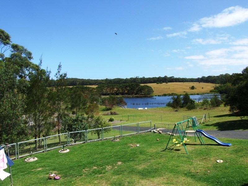 17 Bada Crescent, Dolphin Point NSW 2539