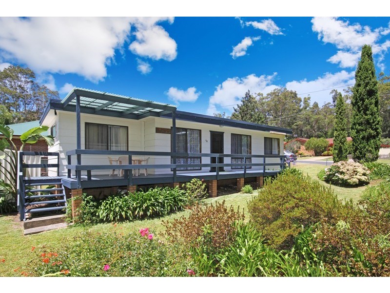 16 Wyoming Avenue, Burrill Lake NSW 2539