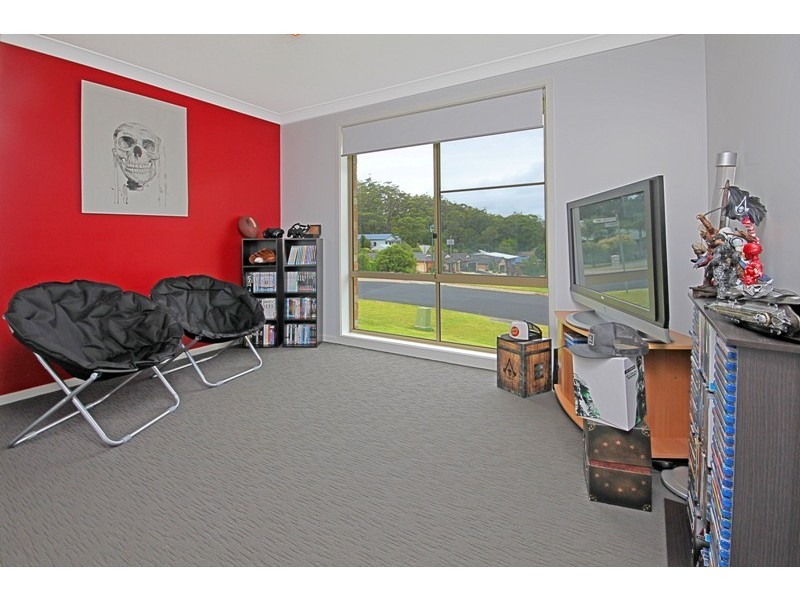 30 Huntingdale Drive, Mollymook NSW 2539