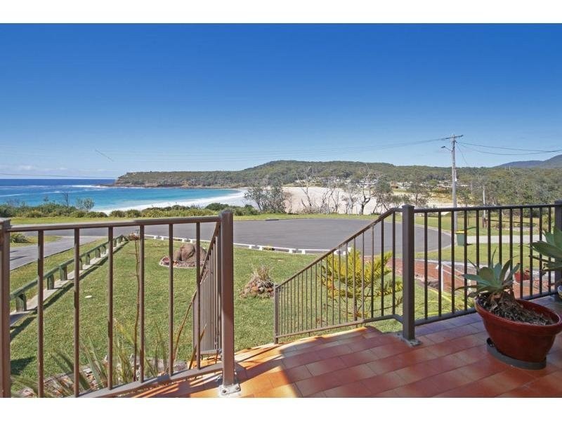 9 Wooroonga Crescent, Kioloa NSW 2539