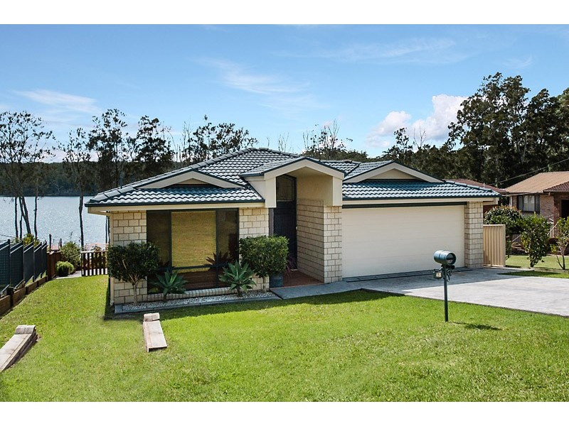 48 James Crescent, Kings Point NSW 2539