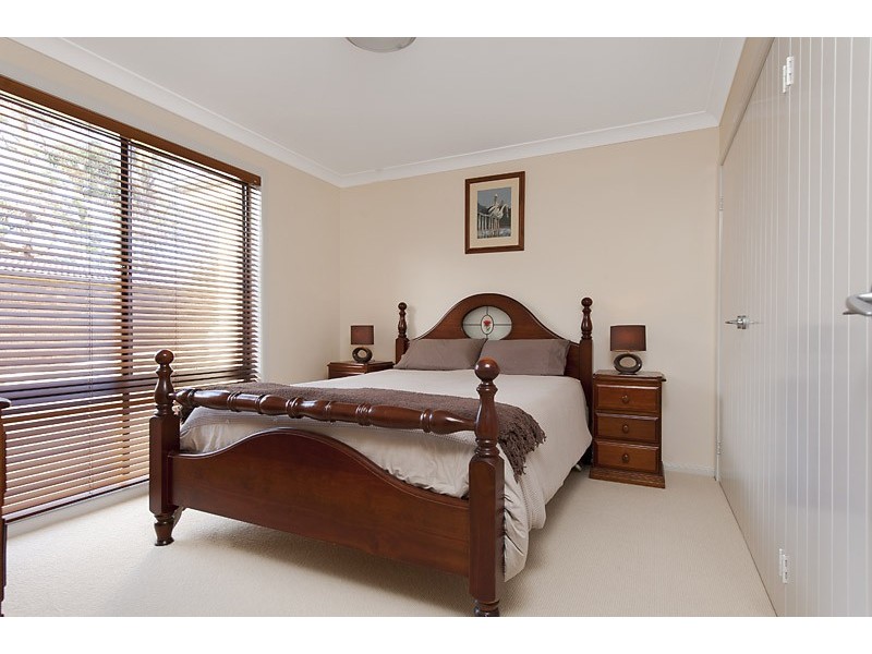 48 James Crescent, Kings Point NSW 2539