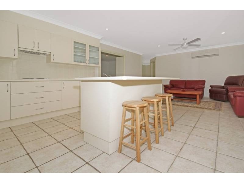 56 Seaspray Street, Narrawallee NSW 2539