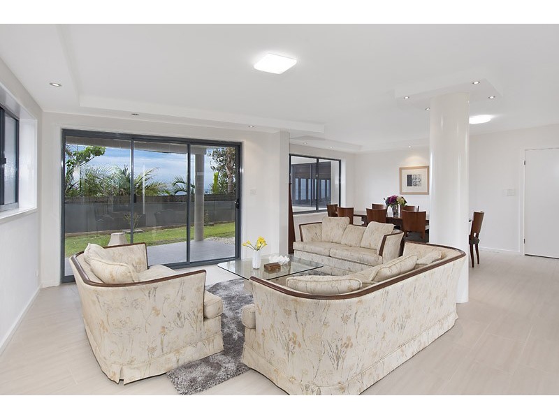 58 Donlan Road, Mollymook Beach NSW 2539