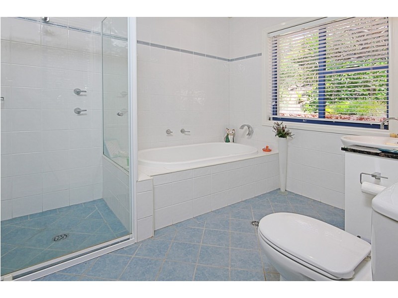 2/57 Mitchell Parade, Mollymook Beach NSW 2539