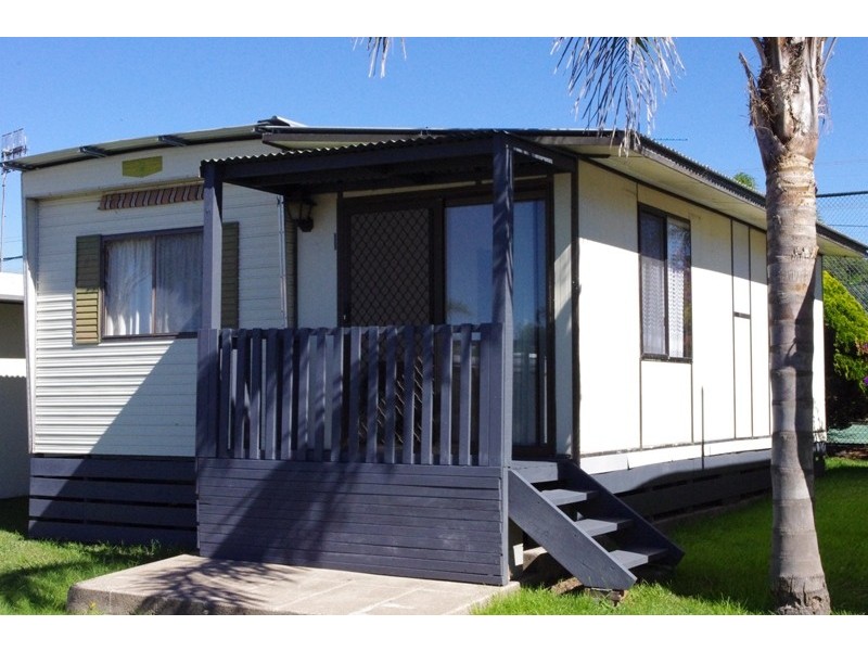 Cabin 117 Beach Haven Holiday Resort, Ulladulla NSW 2539