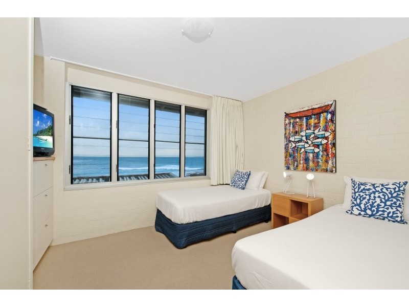 17 Shipton Crescent, Mollymook NSW 2539