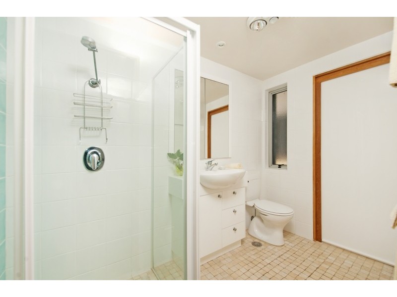 17 Shipton Crescent, Mollymook NSW 2539