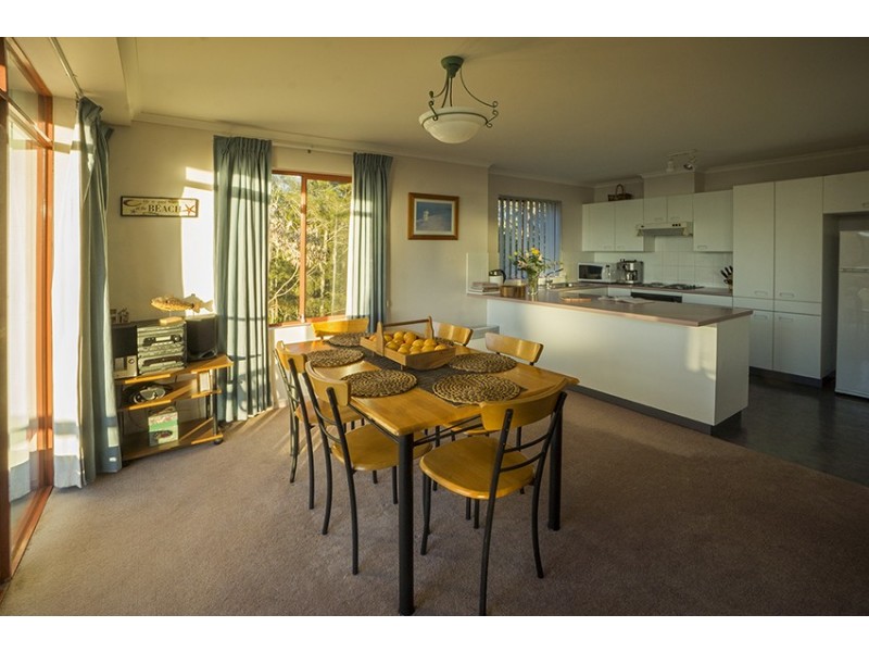 13/1A Mitchell Parade, Mollymook Beach NSW 2539