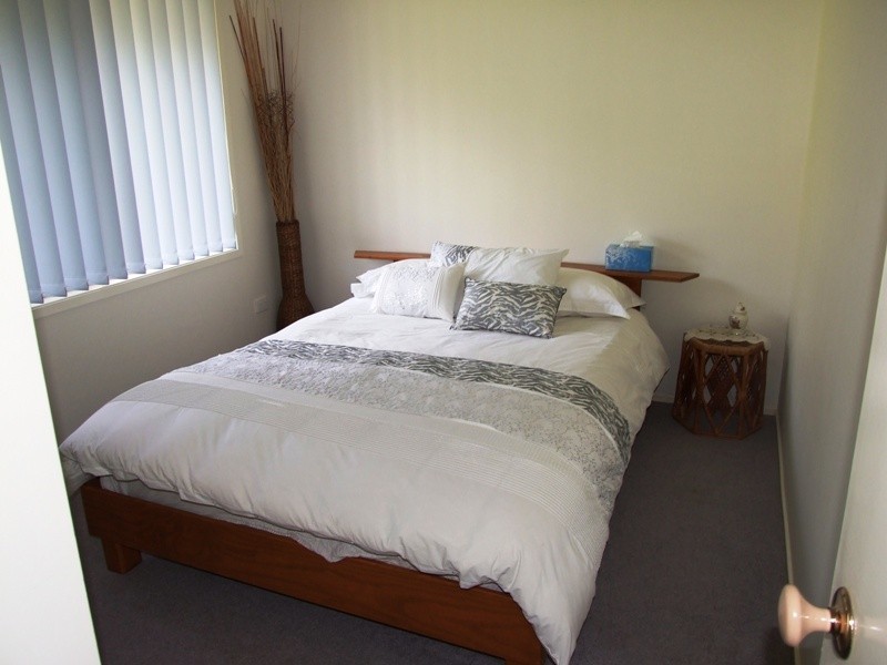 5 Hoylake Grove, Conjola Park NSW 2539