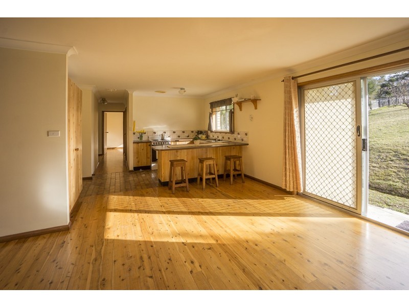 33 Clissold Street, Mollymook Beach NSW 2539