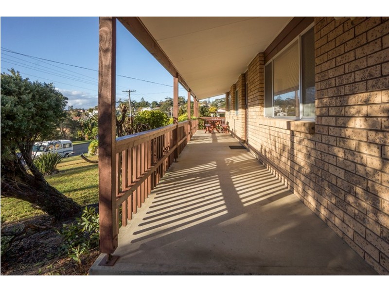 33 Clissold Street, Mollymook Beach NSW 2539