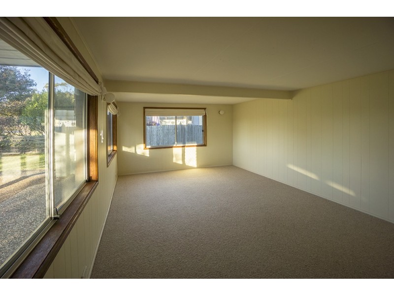 74 Nurrawallee Street, Ulladulla NSW 2539