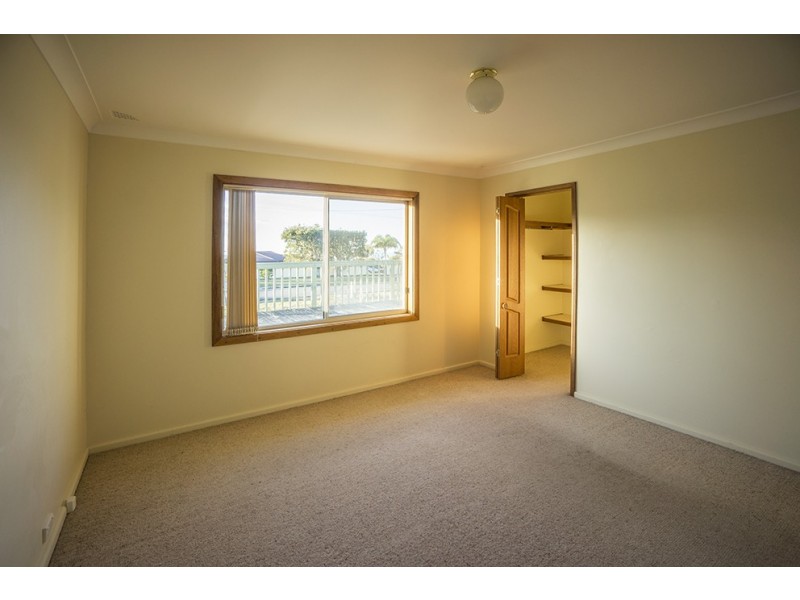 74 Nurrawallee Street, Ulladulla NSW 2539