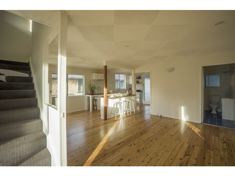 37 Thistleton Drive, Burrill Lake NSW 2539