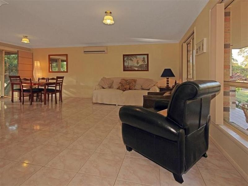 9 Aries Place, Narrawallee NSW 2539