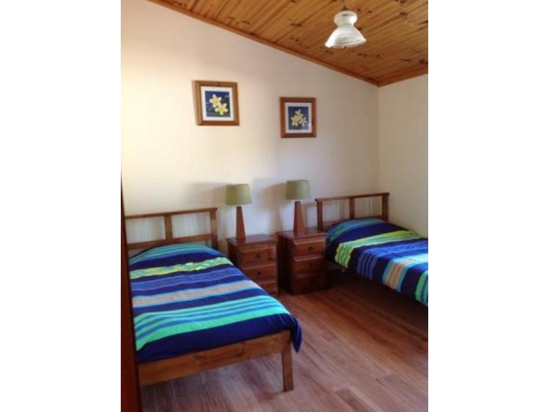 35 Lockhart Avenue, Mollymook Beach NSW 2539