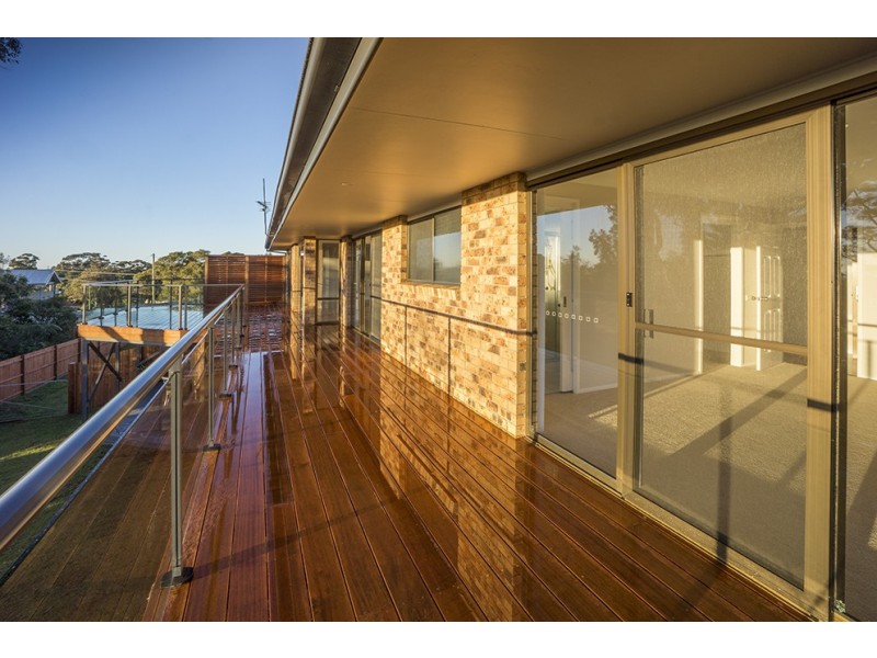 42 Pengana Crescent, Mollymook NSW 2539