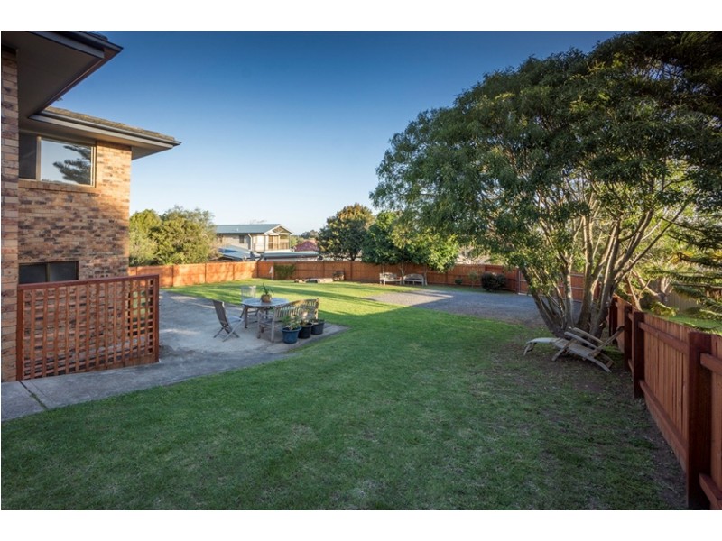 42 Pengana Crescent, Mollymook NSW 2539