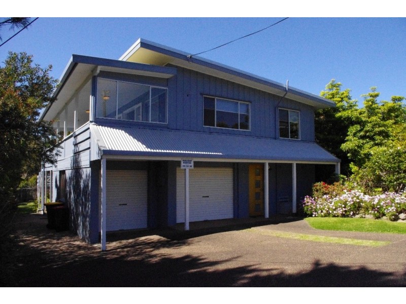 8 Ingold Avenue, Mollymook NSW 2539