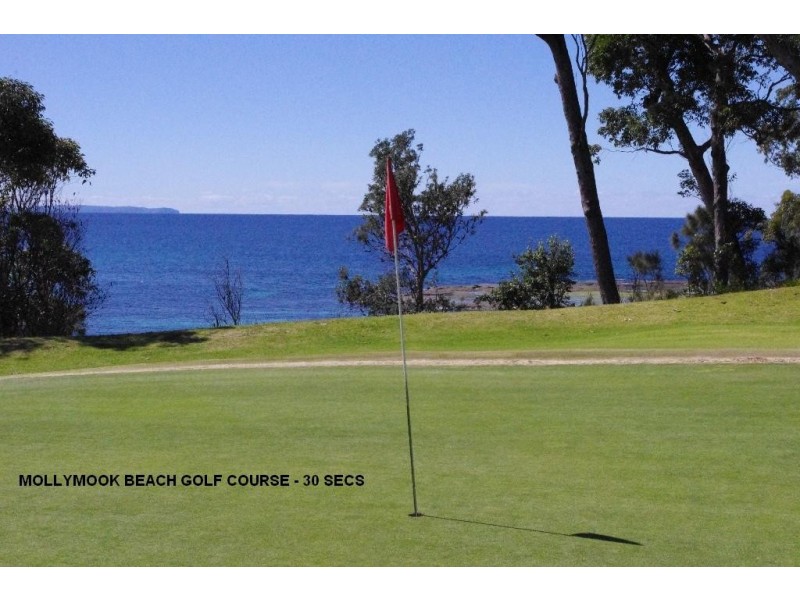 8 Ingold Avenue, Mollymook NSW 2539