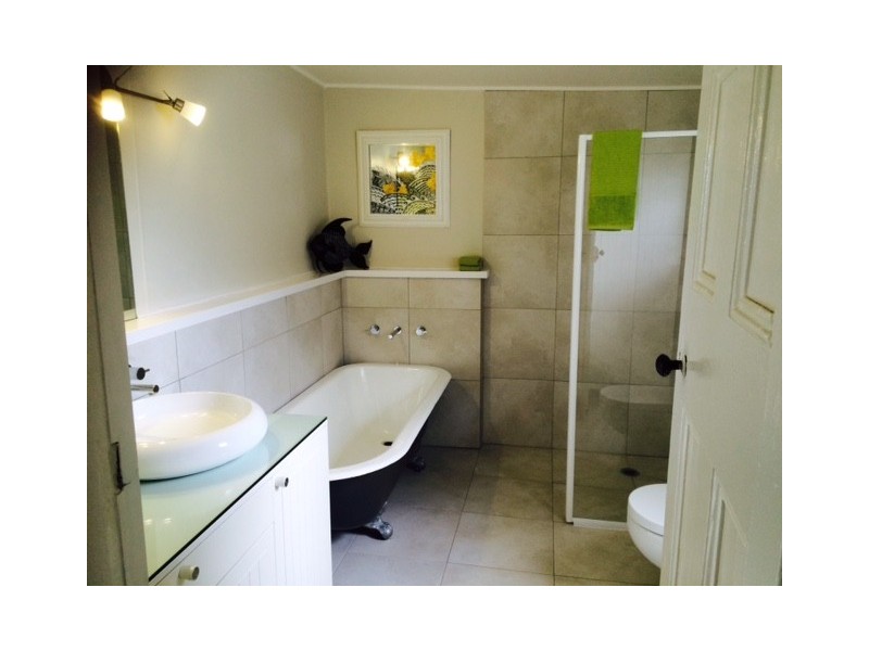 211 Princes Highway, Milton NSW 2538