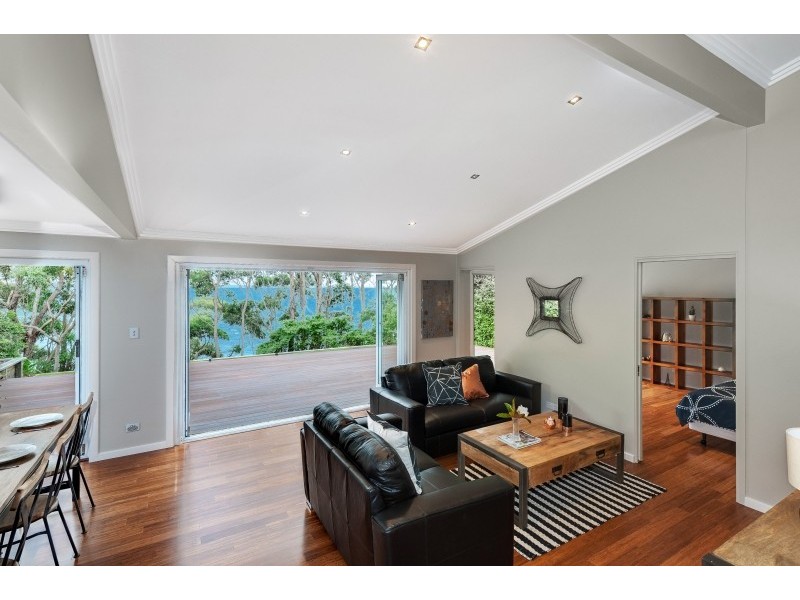 171 Mitchell Parade, Mollymook Beach NSW 2539