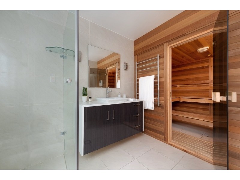 171 Mitchell Parade, Mollymook Beach NSW 2539