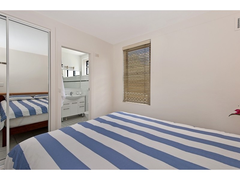 6/1 Mitchell Parade, Mollymook Beach NSW 2539