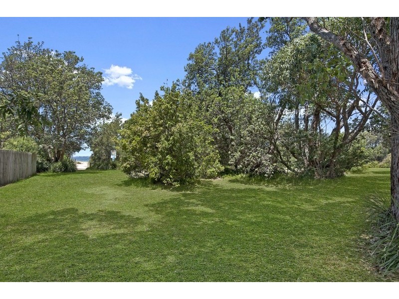 6/1 Mitchell Parade, Mollymook Beach NSW 2539