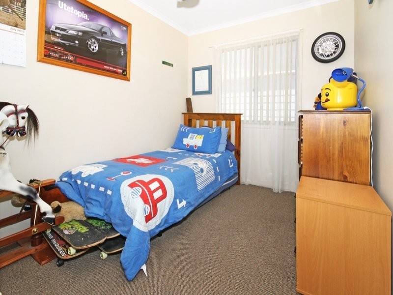 63 Cornfield Parade, Fishermans Paradise NSW 2539