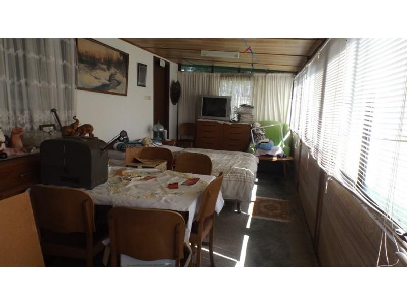 48 Wyoming Avenue, Burrill Lake NSW 2539